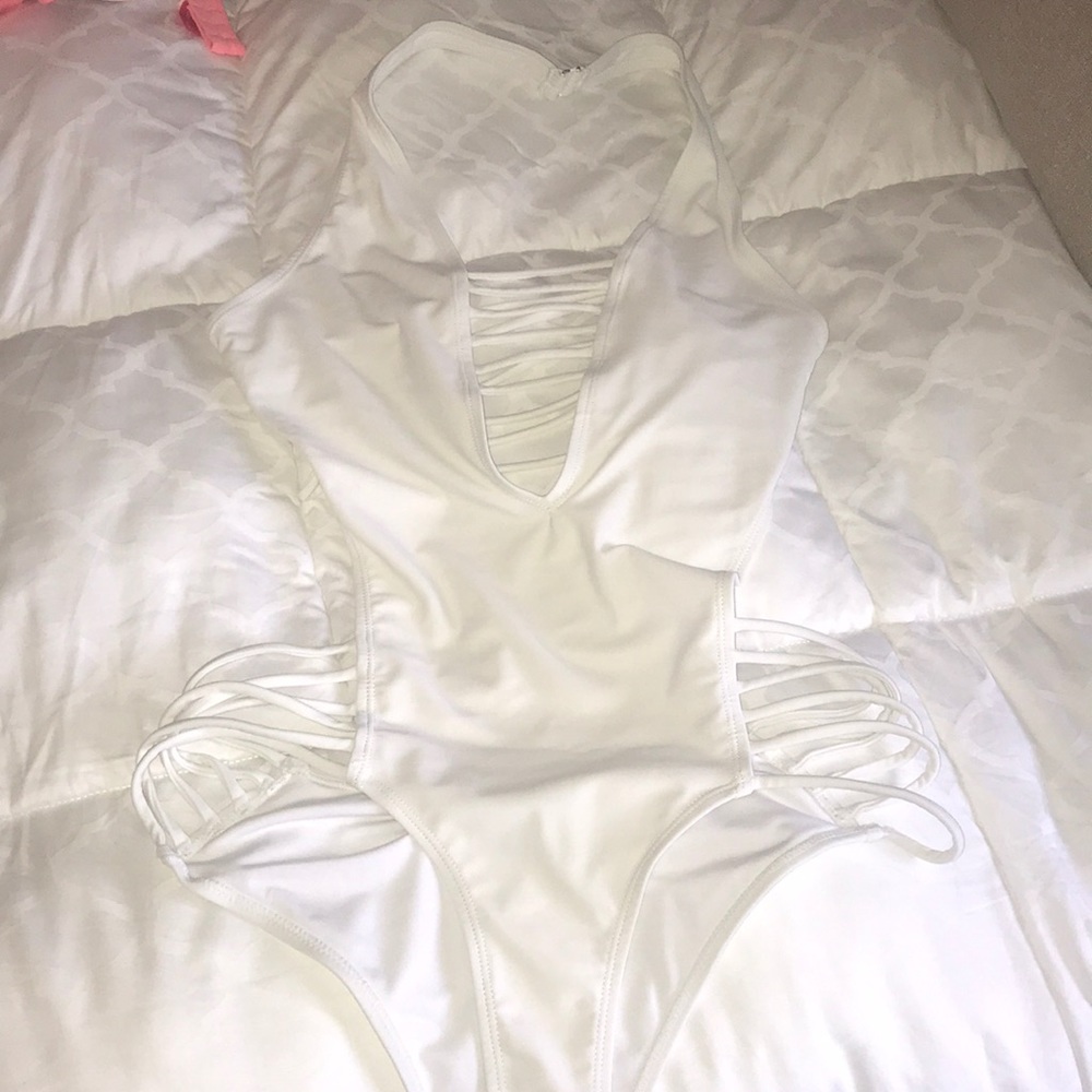 Tobi halter white strappy one piece